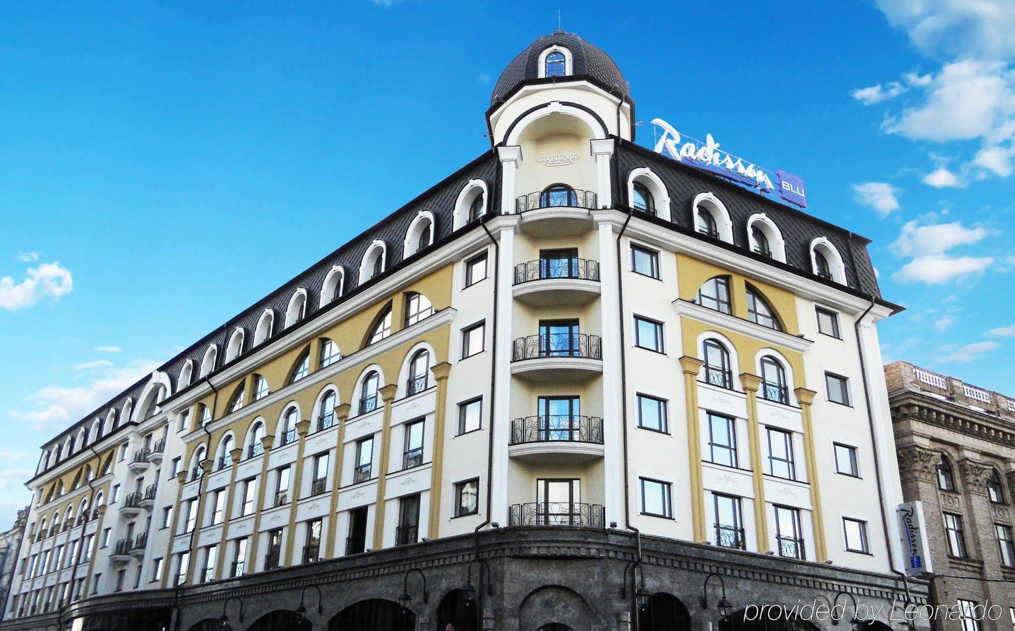 Radisson Blu Hotel, Kyiv Podil City Centre מראה חיצוני תמונה